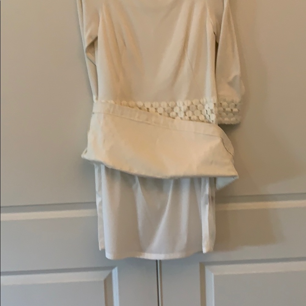 Woman’s Dress - Picture 7 of 7